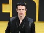 Yungblud bonds with The Cure and Smashing Pumpkins over tackling high ticket prices