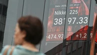 Asia stocks fall as US tariffs remain after court twist