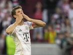 Bayern celebrate title with last home win for Muller