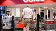 Battle of supermarket giants heats up