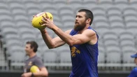 Simpson confirms twin talls to return against Tigers