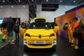 Emissions de CO₂ : les eurodéputés assouplissent les règles pour l’industrie automobile