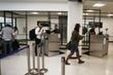 Etats-Unis : pour entrer dans le pays, certains étrangers réclamant un visa devront payer jusqu’à 15 000 dollars