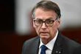 Brésil : un juge ordonne l’assignation à résidence de Jair Bolsonaro pour non-respect d’une interdiction d’expression sur les réseaux sociaux