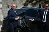 Suppression de deux jours fériés : « Il faut bien que ce travail supplémentaire soit réalisé », martèle François Bayrou dans un courrier aux partenaires sociaux