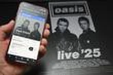Oasis lance une tournée mondiale de retrouvailles à Cardiff, trente ans après le premier album du groupe