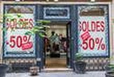 Soldes : un collectif de commerçants réclame « une équité de traitement » face à Amazon