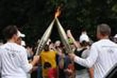 A Romorantin, la flamme olympique pour oublier pendant un moment les plans sociaux et la désertification médicale