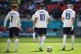 Euro 2021 : le trio Benzema-Griezmann-Mbappé se cherche encore