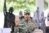 Donald Trump hausse encore le ton envers le Venezuela, Nicolas Maduro tente de jouer l’apaisement