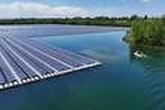 Jusqu’où les centrales photovoltaïques posées sur des lacs modifient leur écosystème