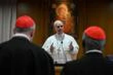 Le pape Léon XIV explique le choix de son nom par un engagement sur la question sociale, et souligne le « précieux héritage » de François
