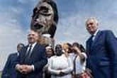 François Bayrou appelle à ne pas se taire face à « l’histoire terrible et monstrueuse de l’esclavage »