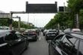 Grève des taxis : le gouvernement promet d’intensifier les contrôles des VTC ; la mobilisation continue avant une réunion au ministère de la santé