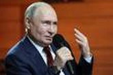 Guerre en Ukraine : Volodymyr Zelensky appelle à ne pas se montrer « faible » face à Vladimir Poutine après la discussion du président russe avec Donald Trump