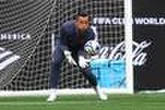 Avec 1 391 matchs joués, le Brésilien Fabio devient le joueur le plus capé de l’histoire du football