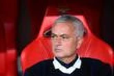 José Mourniho mis à la porte par Fenerbahçe après l’élimination du club turc lors des barrages de la Ligue des champions