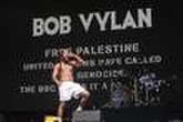 Au Royaume-Uni, le gouvernement condamne des propos anti-Israël tenus par des rappeurs au Festival de Glastonbury