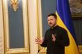 L’« implication » de combattants chinois en Ukraine montre que Moscou veut « prolonger » la guerre, estime Zelensky