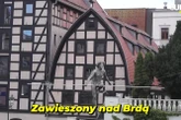 ciekawostki Między niebem a wodą. Rzeźba „Przechodzący przez Rzekę” wciąż zachwyca turystów