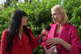 Tylko u Nas! Karolina Nowakowska: Gwiazda „Klanu” zagrała cztery spektakle ze złamaną nogą!