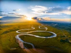 China’s Yangtze River has been ‘pirating’ water from the Yellow River for more than a million years, scientists reveal