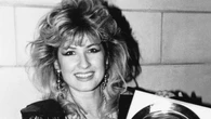 "Polska Tina Turner" mogĹa wcale nie zrobiÄ kariery. "ZaczÄĹam ĹpiewaÄ, bo siÄ zakochaĹam"
