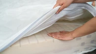 Do hotelu zawsze zabieraj ze sobÄ jednÄ rzecz. Tak najĹatwiej wykryjesz pluskwy w pokoju