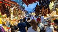 Pokazała, jak się ubrać na turecki bazar, żeby zapłacić mniej