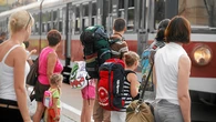 W tym dniu dzieci pojadą pociągiem za złotówkę. A co z opiekunami? Znamy zasady promocji