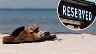 Wyglądają jak Birkenstocki, a w Reserved kupiłam je za mniej niż 100 zł! Równie wygodne w CCC, Rieker