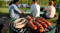 Nowy przepis PolakĂłw na majowy weekend. BudĹźet? 57 proc. trzyma siÄ jednego limitu