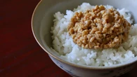 Zamiast owsianki zrĂłb japoĹskie natto. DziaĹa jak tarcza dla serca i paliwo dla jelit