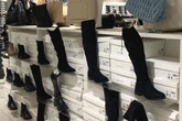 CCC wyprzedaje skórzane kozaki Lasockiego! Świetnie ocieplą i optycznie wydłużą nogi. Inne w Deichmann, Kazar