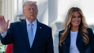 PoznaĹa Trumpa, gdy byĹ na randce z innÄ. MiaĹa 28 lat, on 52. Teraz nawet sypialnie majÄ osobne