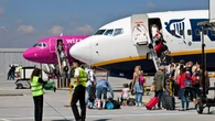 Dlaczego samoloty siÄ spĂłĹşniajÄ? Ryanair zwraca uwagÄ na ten bĹÄd pasaĹźerĂłw