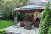 Pergole to przeszĹoĹÄ. Lekki patent daje cieĹ i obniĹźa temperaturÄ nawet o kilka stopni