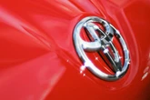To teraz najczęściej kupowana nowa Toyota. Wcale nie chodzi o Corollę