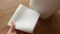Nie do niebieskiego, nie do toalety. Gdzie wyrzuciÄ rÄcznik papierowy?