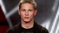 Rok temu przyjÄĹ chrzest. Teraz byĹy uczestnik "The Voice" rozwaĹźa apostazjÄ. PodaĹ powĂłd