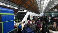"Tak zaoszczÄdziĹam, Ĺźe do pociÄgu siÄ nie zmieĹciĹam". KĹopotliwa promocja PKP