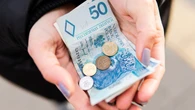 Świadczenie pielęgnacyjne. Czy możemy liczyć na zastrzyk gotówki? Nie wszyscy z niego skorzystają