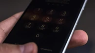 GroĹşny wirus atakuje smartfony. Ta aplikacja to puĹapka. Jeden klik i konto bankowe jest puste