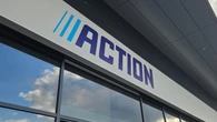 W Action kolejki po to złoto za 10,95 zł. Latem nie ma lepszego ratunku dla skóry. Rossmann też ma hit