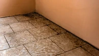 Balkon po zimie wyglÄdaĹ fatalnie. WystarczyĹo jedno popoĹudnie i nie poznajÄ tej podĹogi