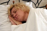 Co noc problem dotyka 10 proc. populacji. Zdaniem naukowcĂłw to moĹźe byÄ poczÄ
tek choroby