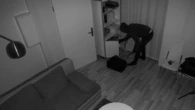 Ten pokĂłj zĹodzieje "przetrzepujÄ" jako pierwszy. Kiepska kryjĂłwka na kosztownoĹci