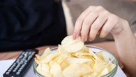Wysoki cholesterol? Te nawyki po 17 nie pomagają. Ekspertka wskazuje cztery błędy