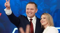 Zawód "żona prezydenta". Pierwsza dama ma sporo na głowie. Czy musi zrezygnować z pracy?