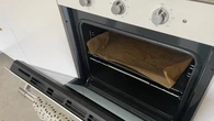 Ukryty guzik w piekarniku uczyni Ĺźycie przyjemniejszym. WiÄkszoĹÄ go nawet nie zauwaĹźa